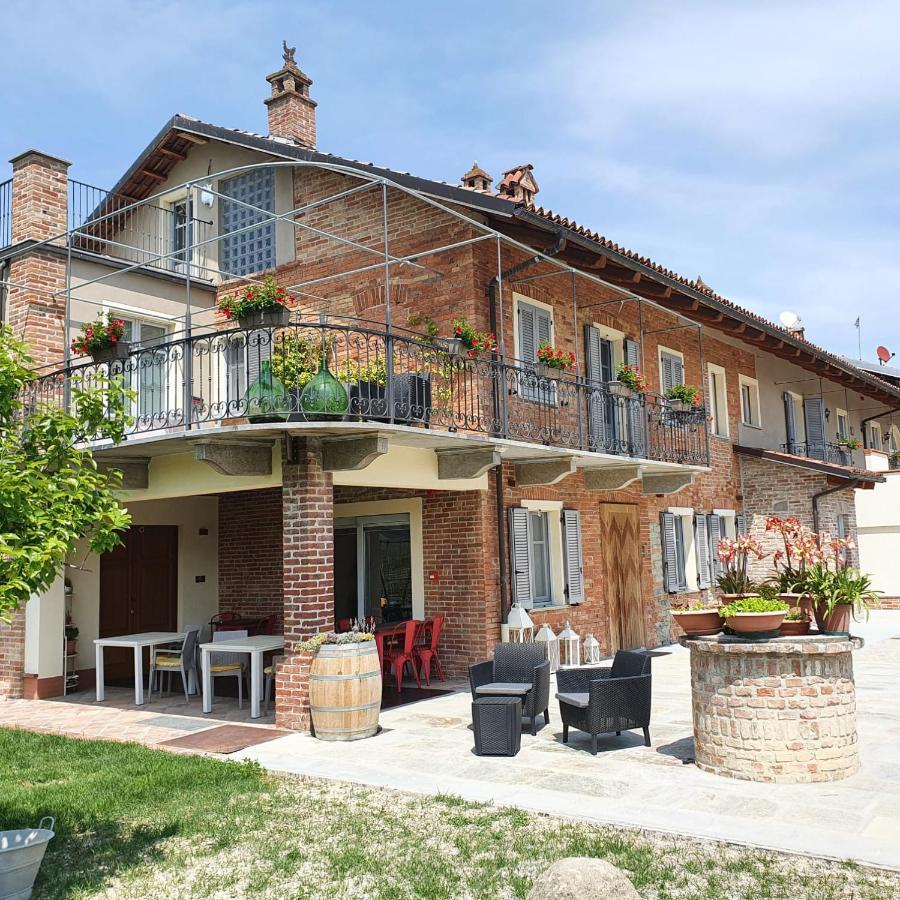 Agriturismo Cascina Sciulun Monforte D'Alba Luaran gambar